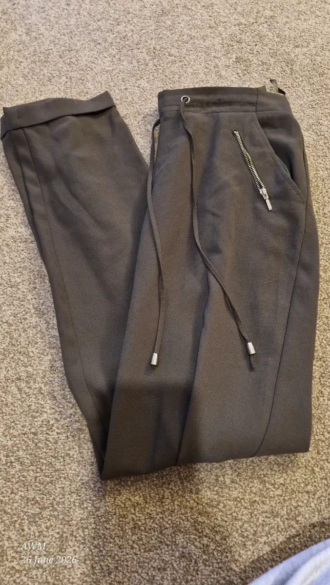 Trousers - size 10