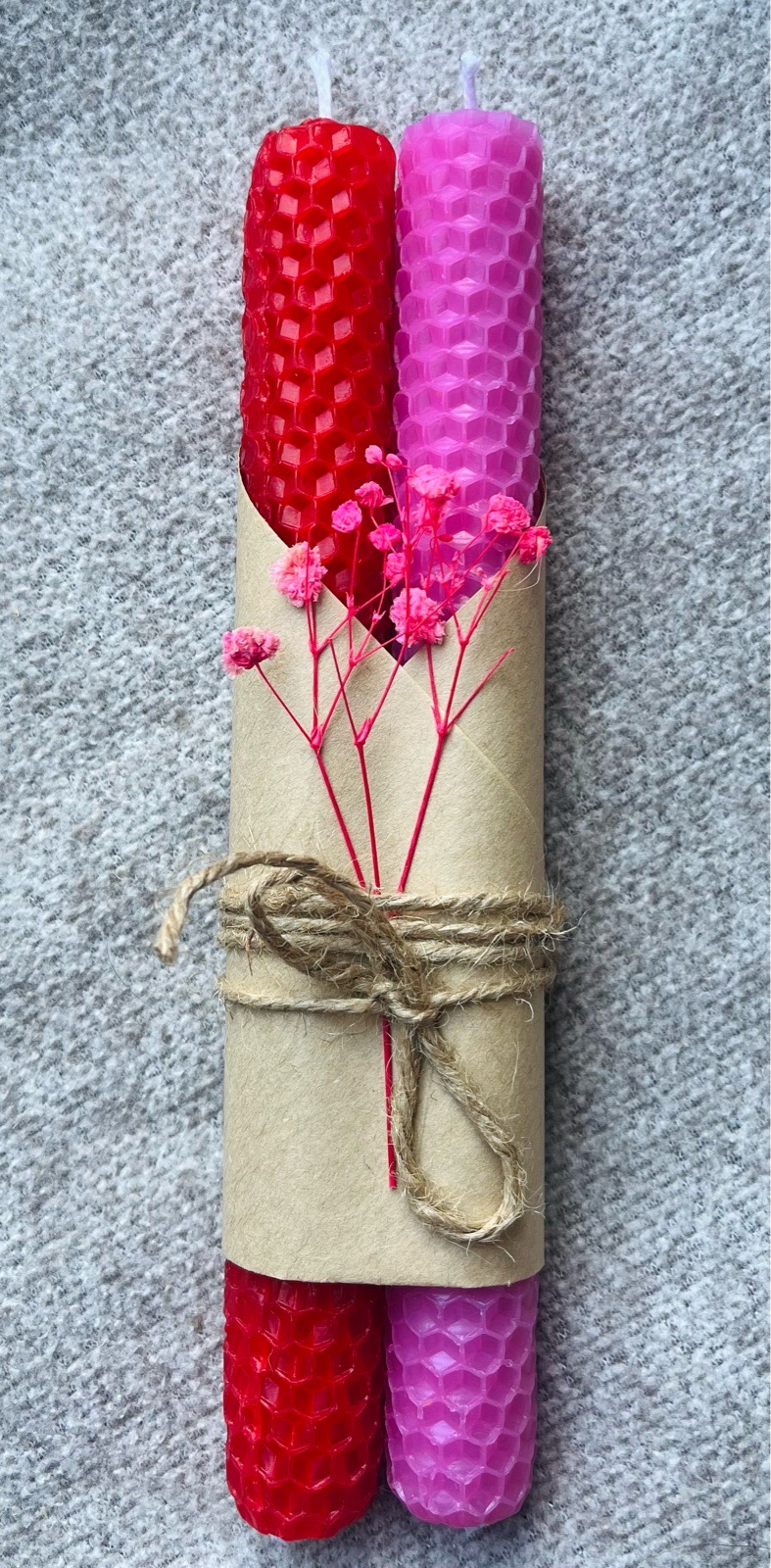 2xPink/Red Beeswax rolled candles