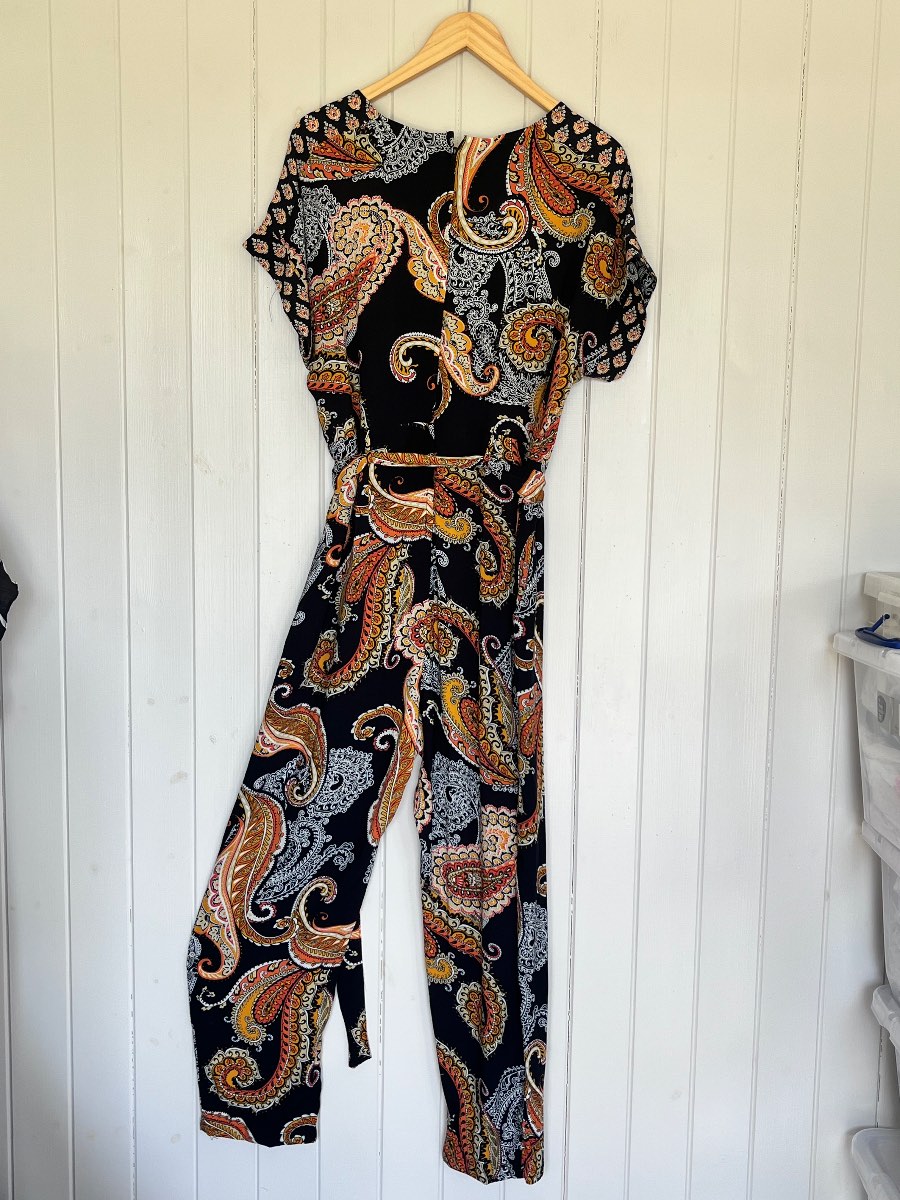 Dorothy Perkins Black Paisley Jumpsuit UK 14 – Tie Waist – 100% Viscose