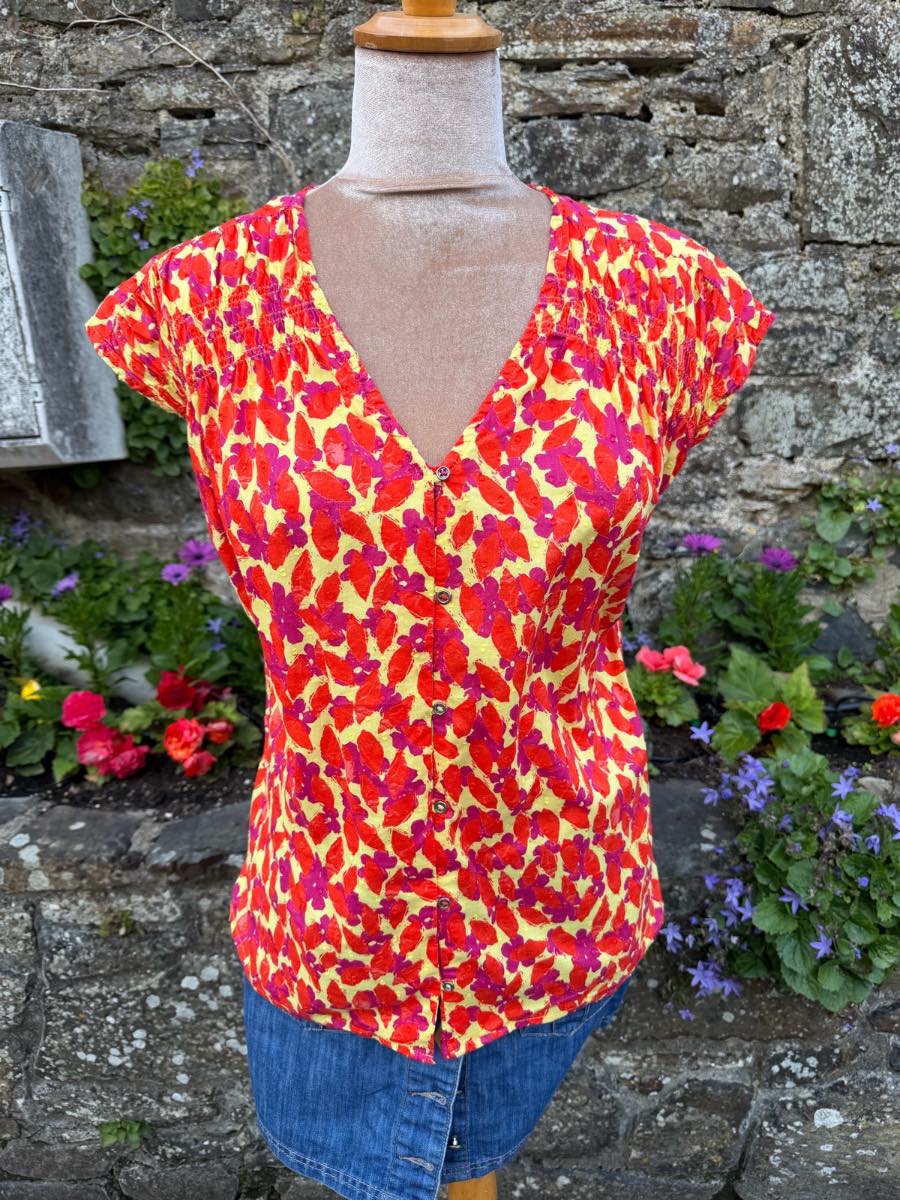 White stuff bold print short sleeve top.