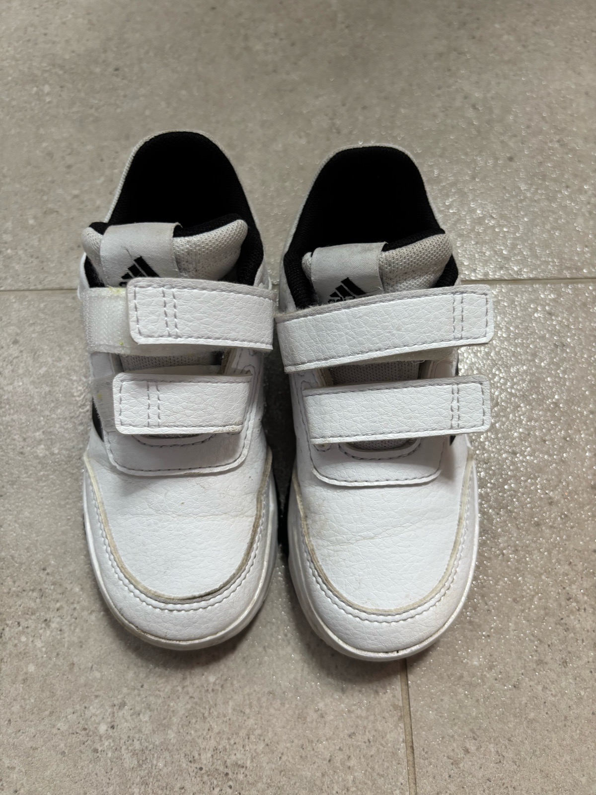 Children’s white adidas trainers size 8