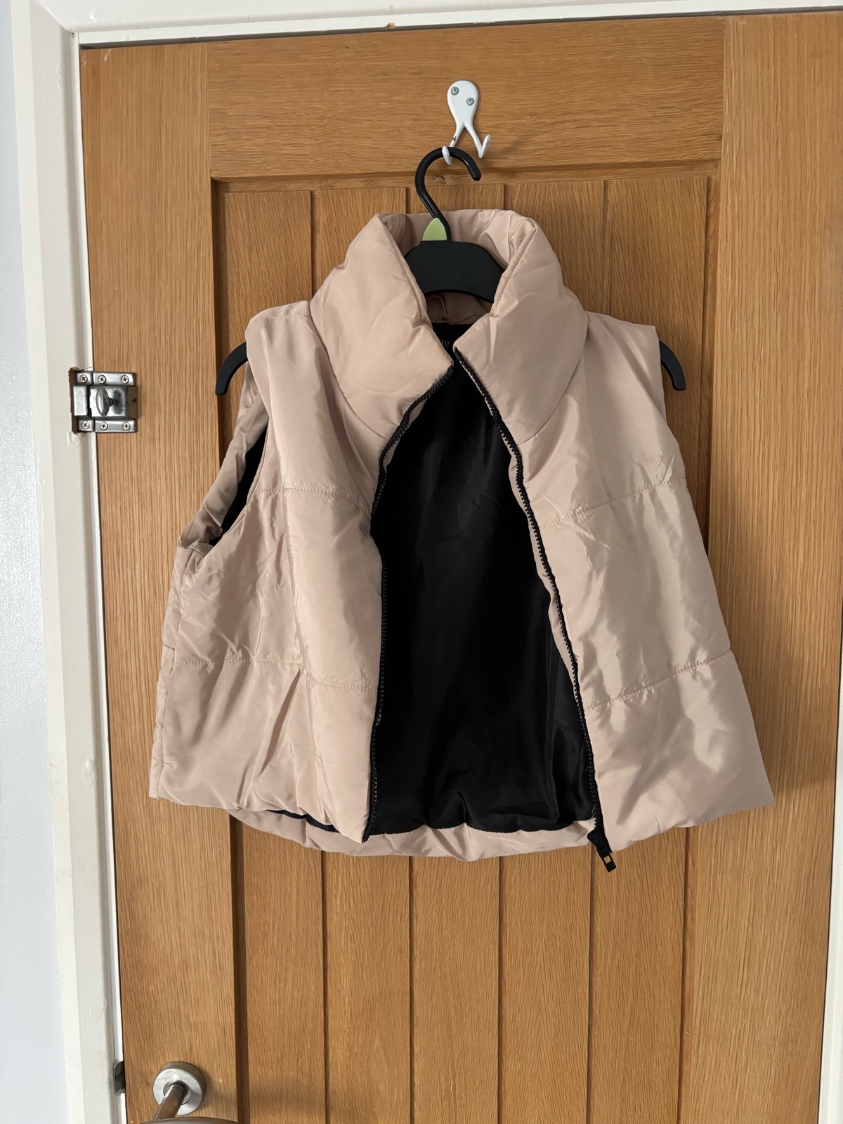 Women’s cream gilet size 10