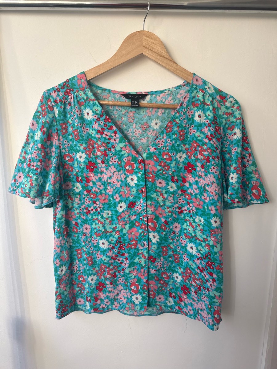 New Look floral button up blouse UK size 10