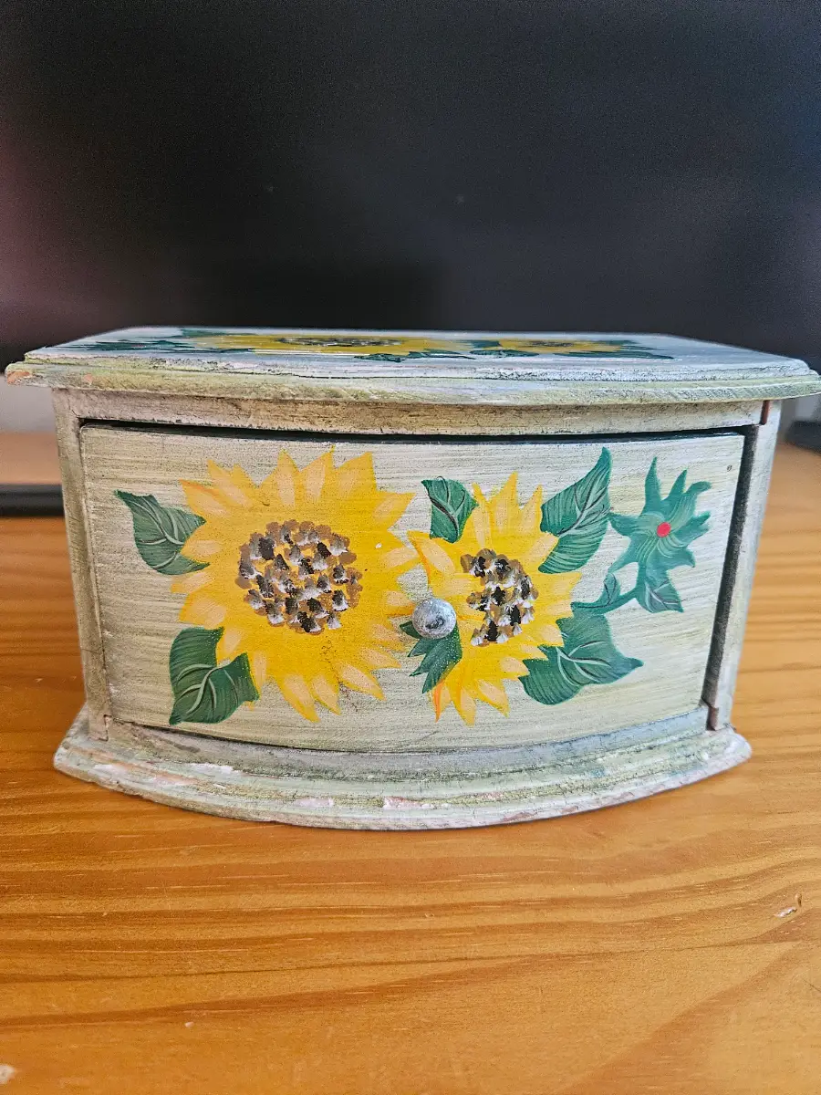 shabby chic jewellery storage chest
