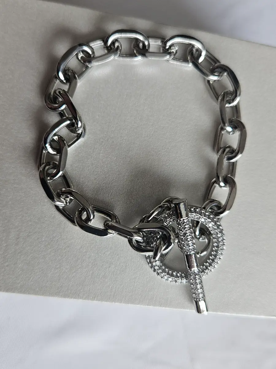 Chunky silver chain bracelet t-bar toggle crystal clasp statement