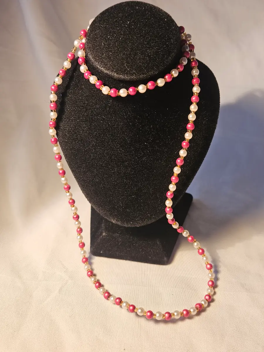 Pink & pearl beaded glasses chain y2k barbircore sunglasses strap retainer