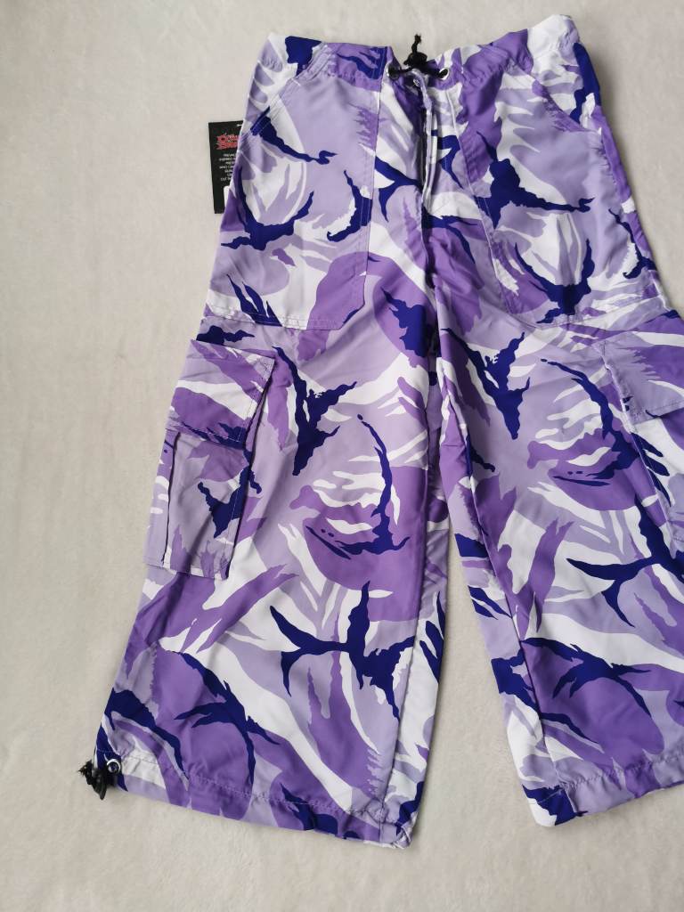 Criminal Damage Vintage Camo Cargo Shorts 3 /4 Trousers baggy Y2K unisex