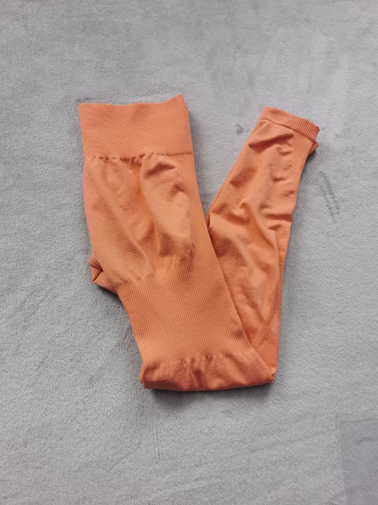 Lazuli Label Seamless ribbed contour leggings Orange /peach 🍑 Size M 💥 Perfect condition