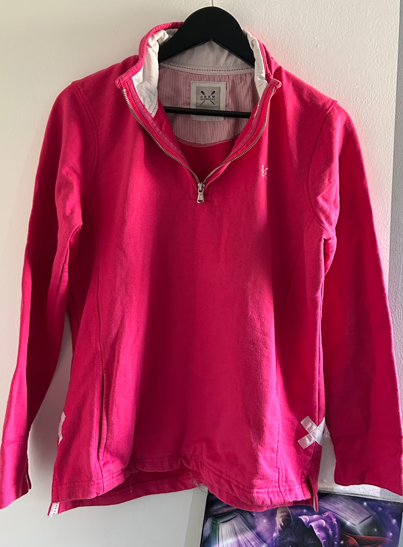 Crew Clothing Co. Vibrant pink sweatshirt
