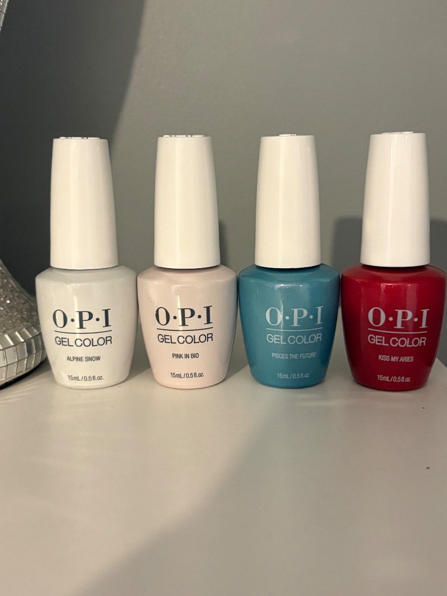 OPI Gel polishes x4