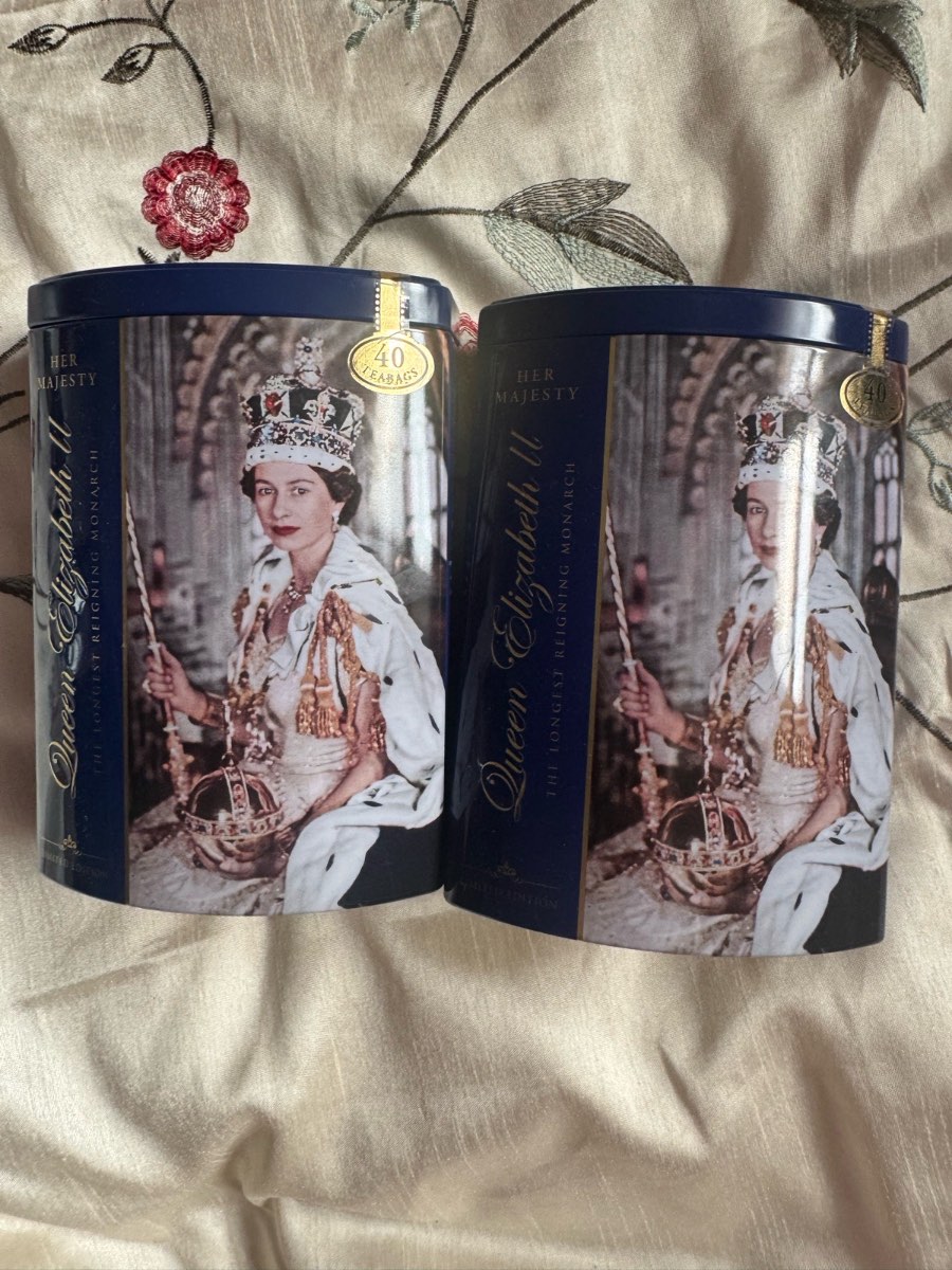 Ahmad Tea Queen Elizabeth II English Breakfast Blue Caddy