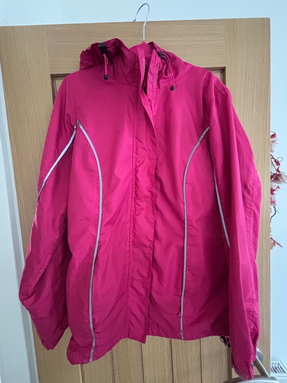💗 Bright Pink Activewear Lightweight Hooded Rain Jacket size S
