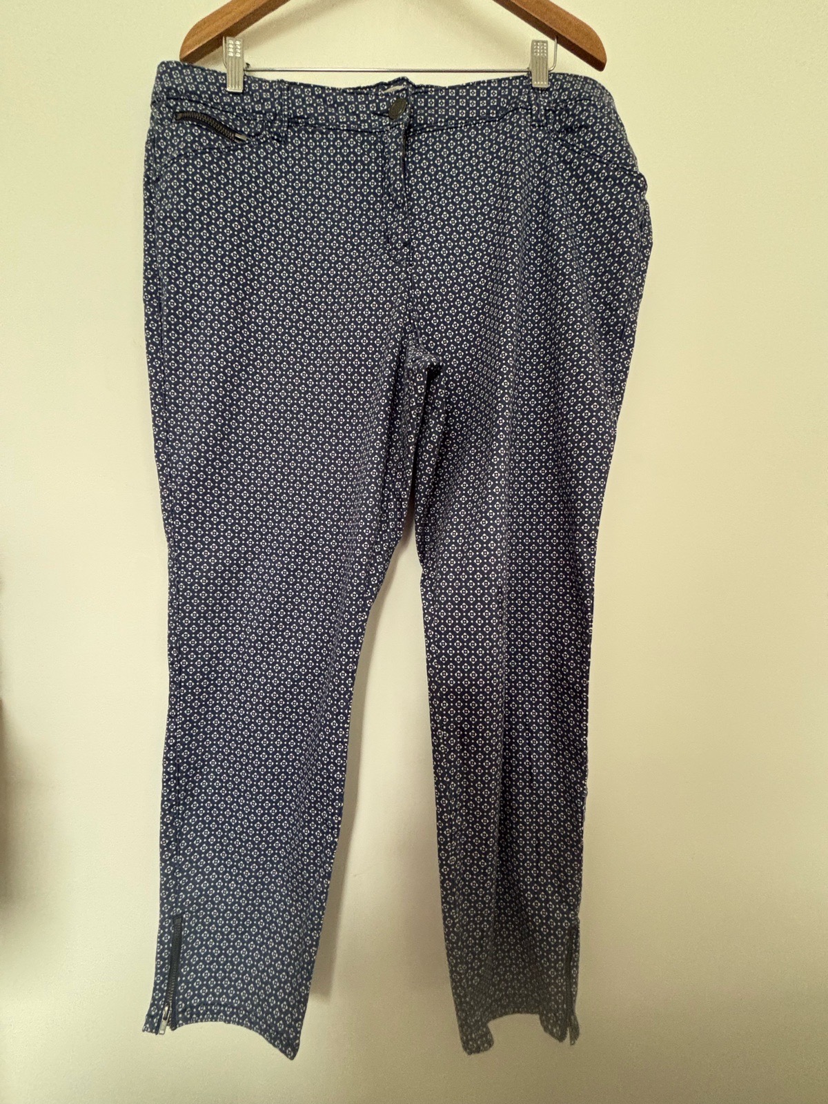 💙 George Navy Printed Cropped Trousers – Size 20