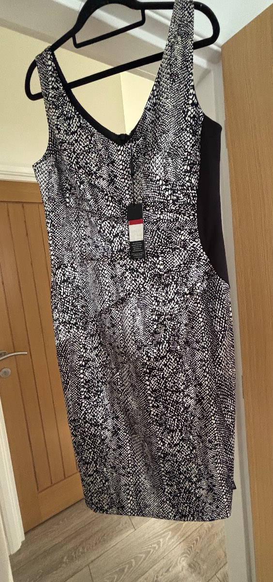 Julien Macdonald Star by Debenhams Black & White Print Dress – Size 14 – BNWT
