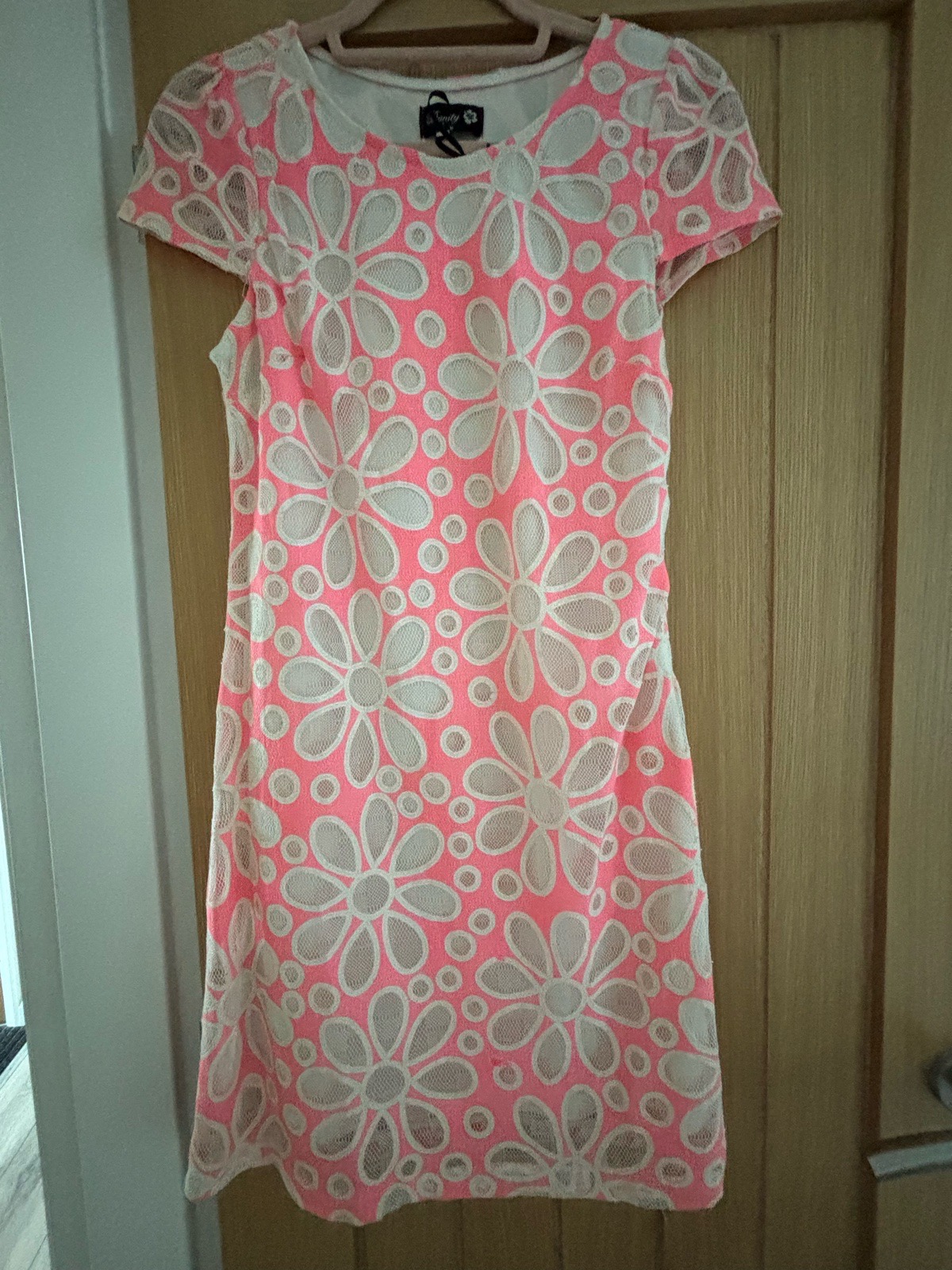 🌸 Danity Pink & Cream Floral Lace Dress – Size 8/10 🌸