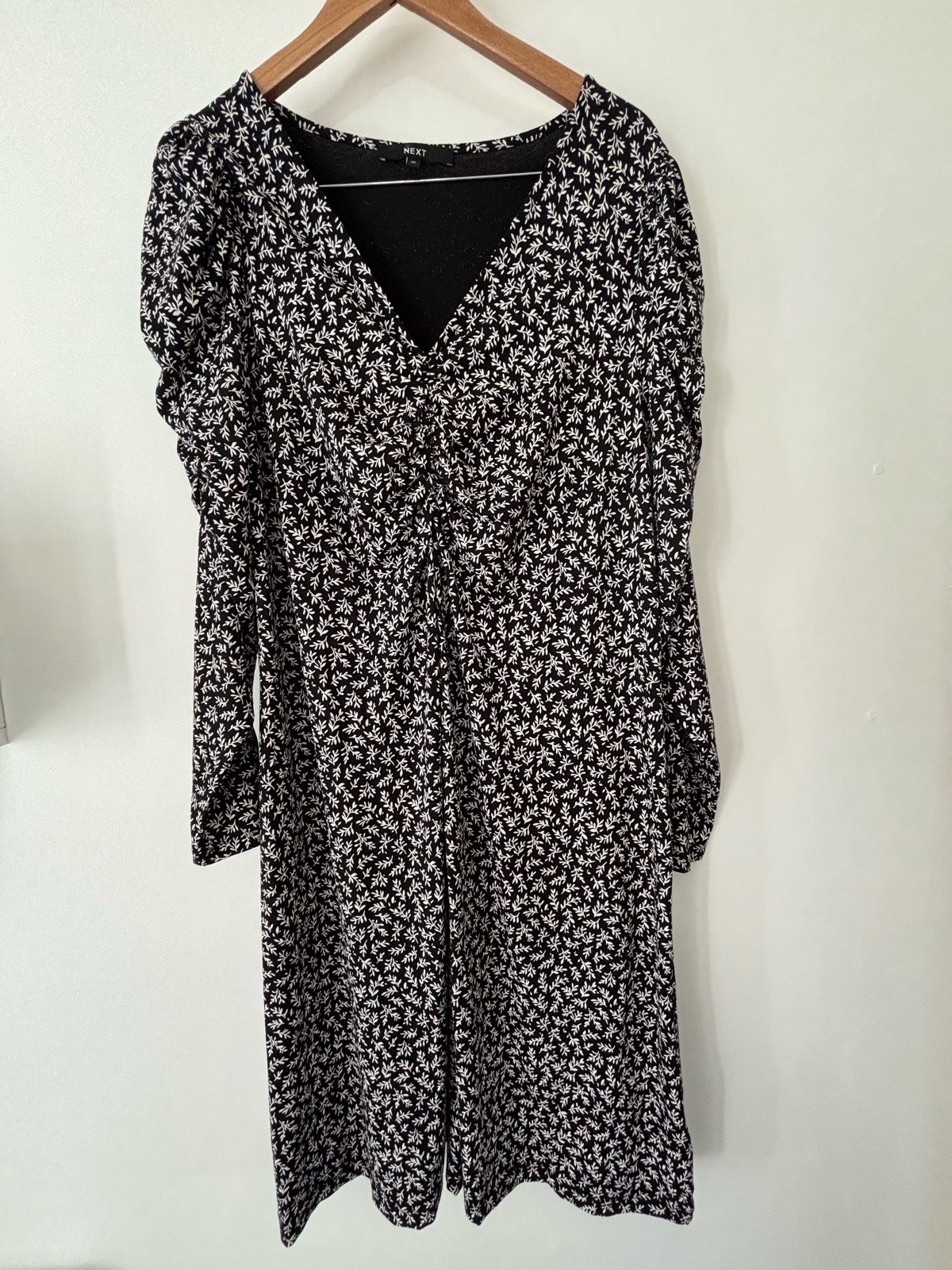🖤 Next Black & White Floral Print Dress – Size 20