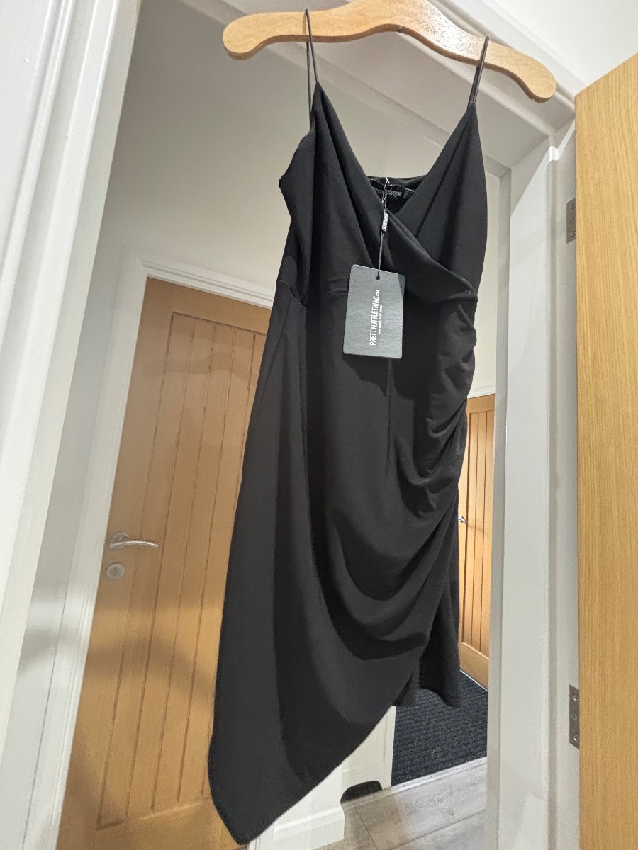 🖤 PrettyLittleThing Black Asymmetric Draped Maxi Dress – UK 10 BNWT
