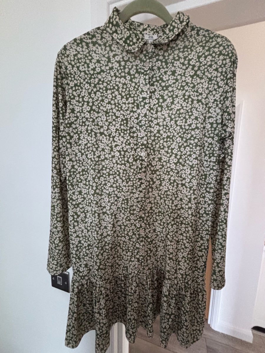 🌼 River Island Green Floral Shirt Smock Dress – UK 8 🌼