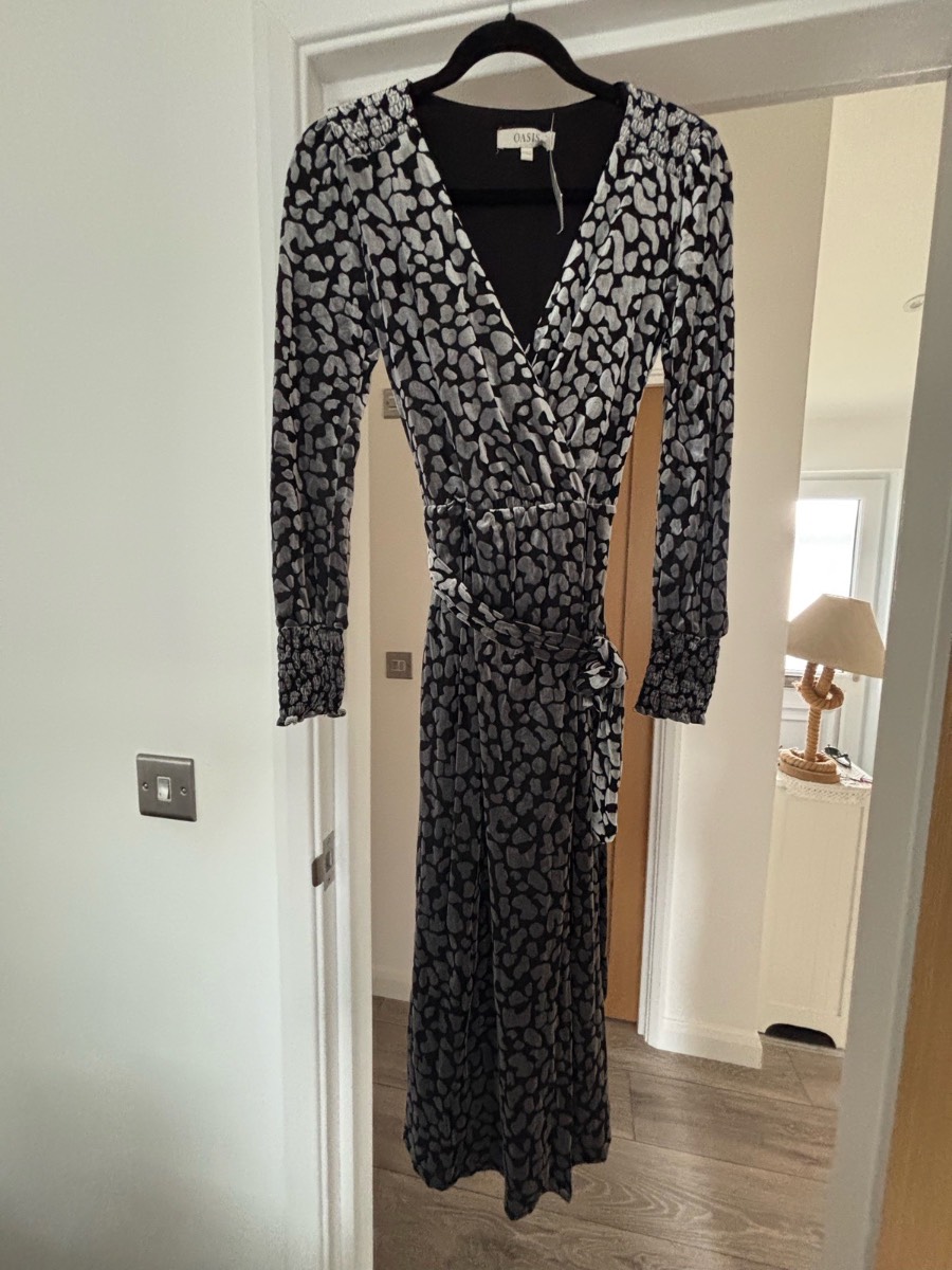 Oasis Grey Burnout Velvet Animal Print Midi Dress – XS (UK 6–8) – New with Tags