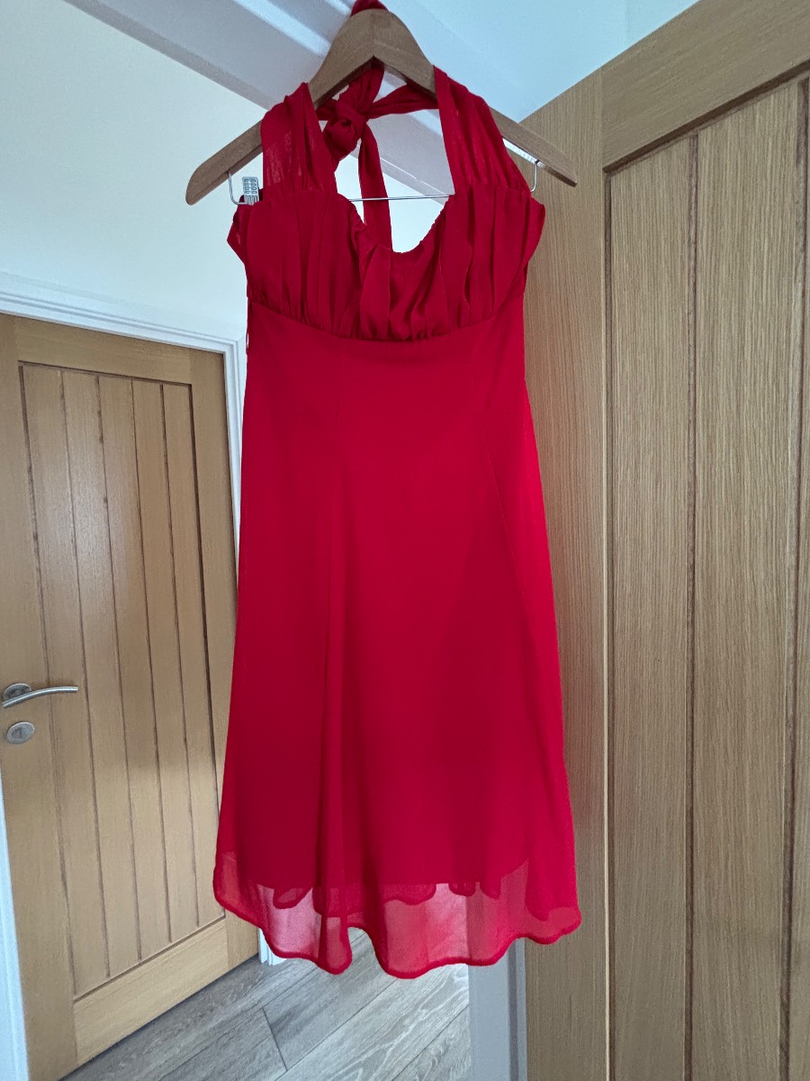 ❤️ Red chiffon halterneck occasion dress – UK 12