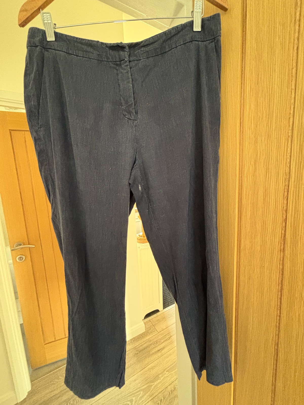 The White Company White Label Navy Linen Cropped Trousers Size 14