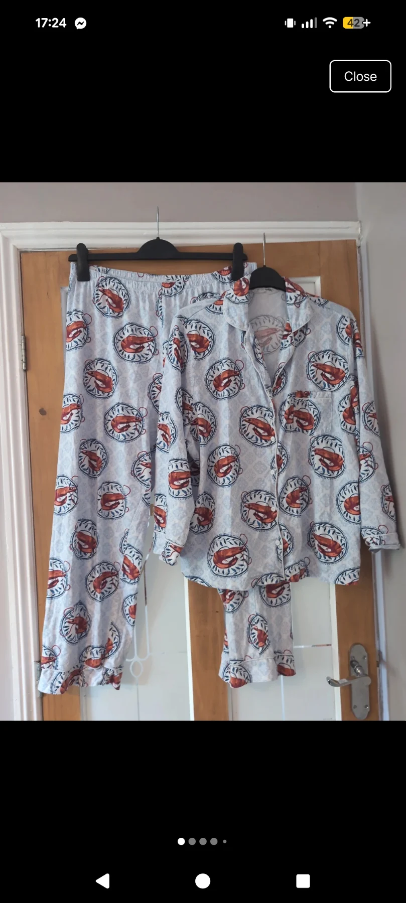 Prawn/shrimp cotton pjs size large