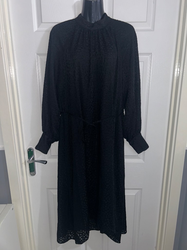 River Island Black Broderie Anglaise Midi Dress UK 14 BNWOT Long Sleeve Boho