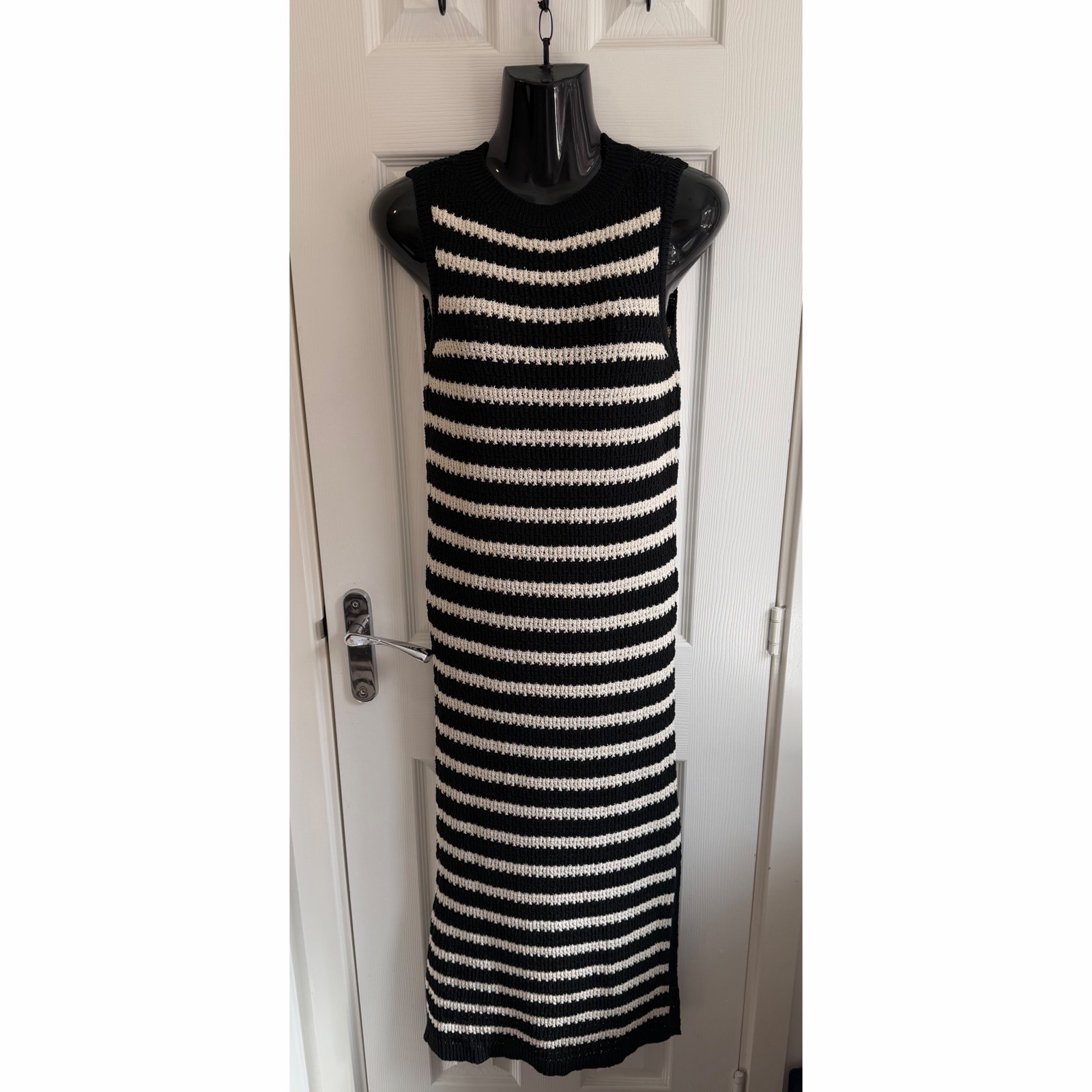M&S Black & White Striped Knitted Sleeveless Midi Maxi Dress Size Small S (UK 8-10)