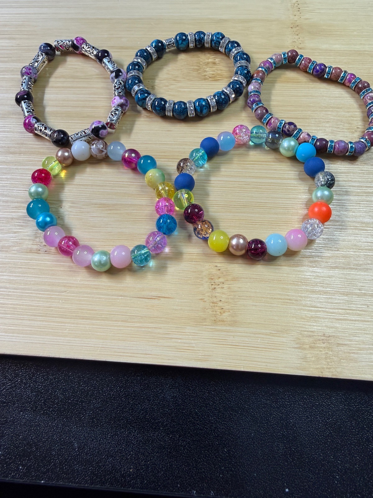5 x handmade kids/small bracelets (BZ45)
