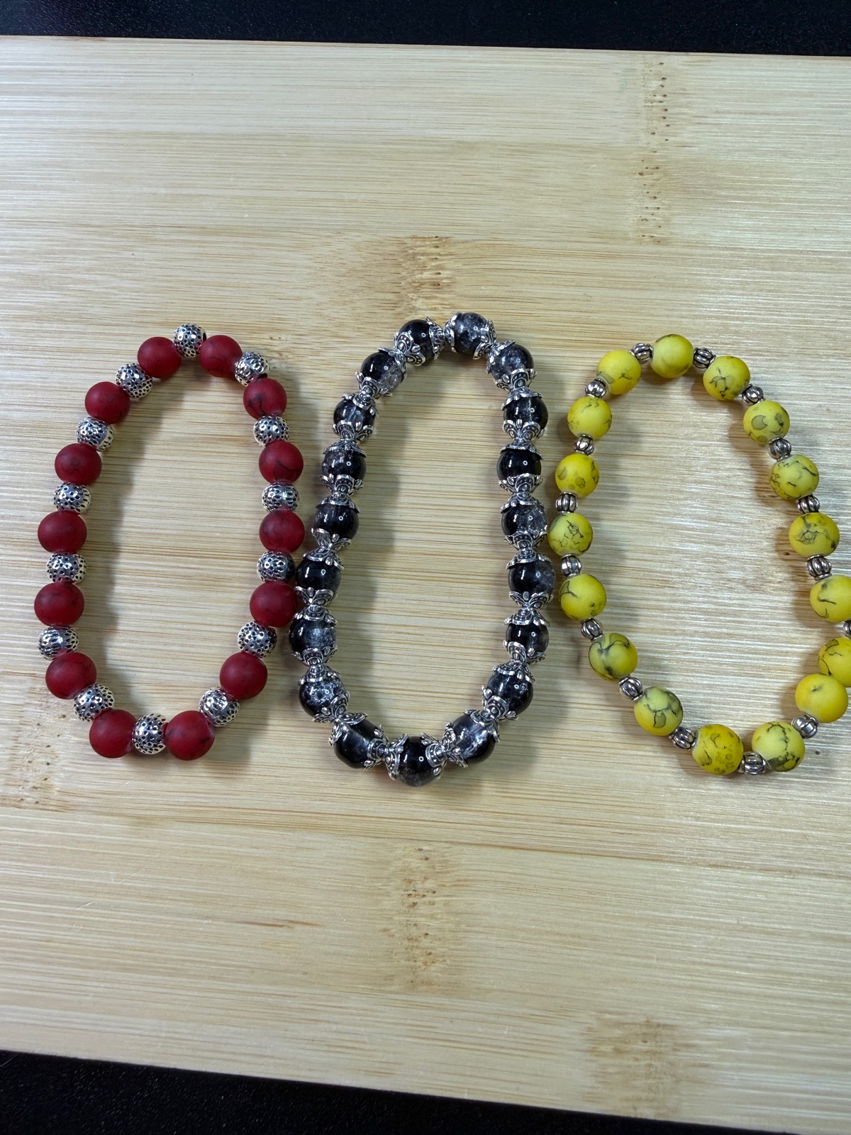 3 x Handmade, glass bead bracelets (BZ40)