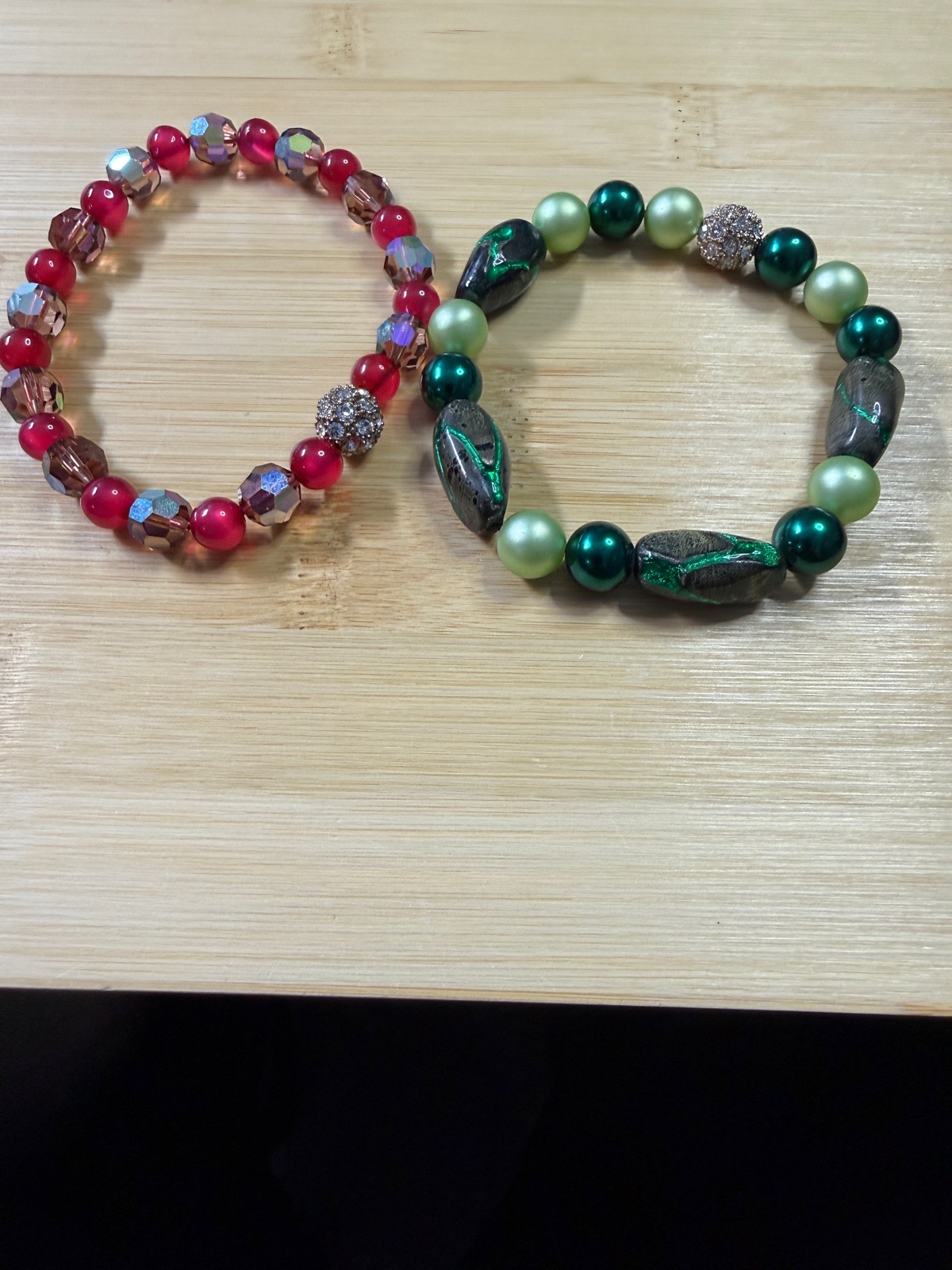 Handmade bead bracelet X 2  (BZ37)