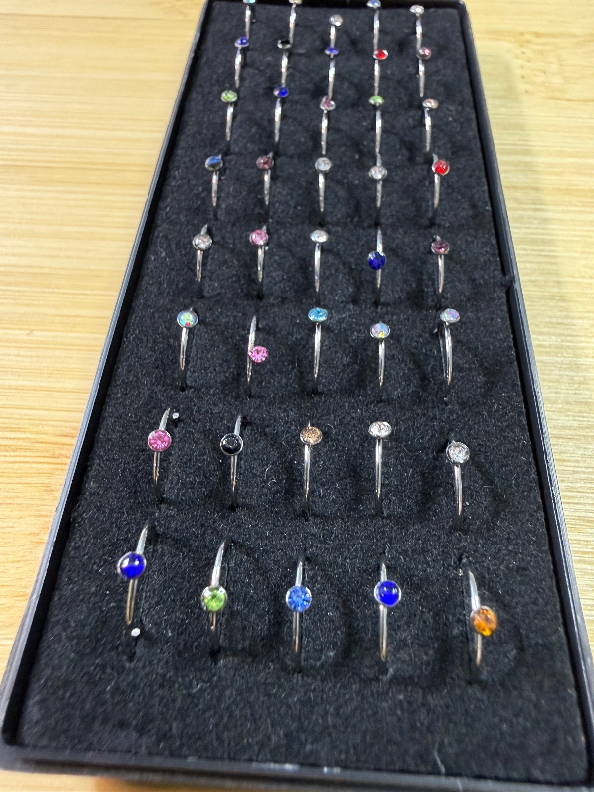 40 x nose rings. (BZ48)