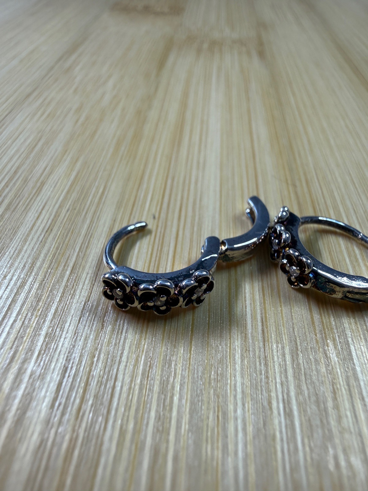 Sterling silver hoop earrings (BZ70)
