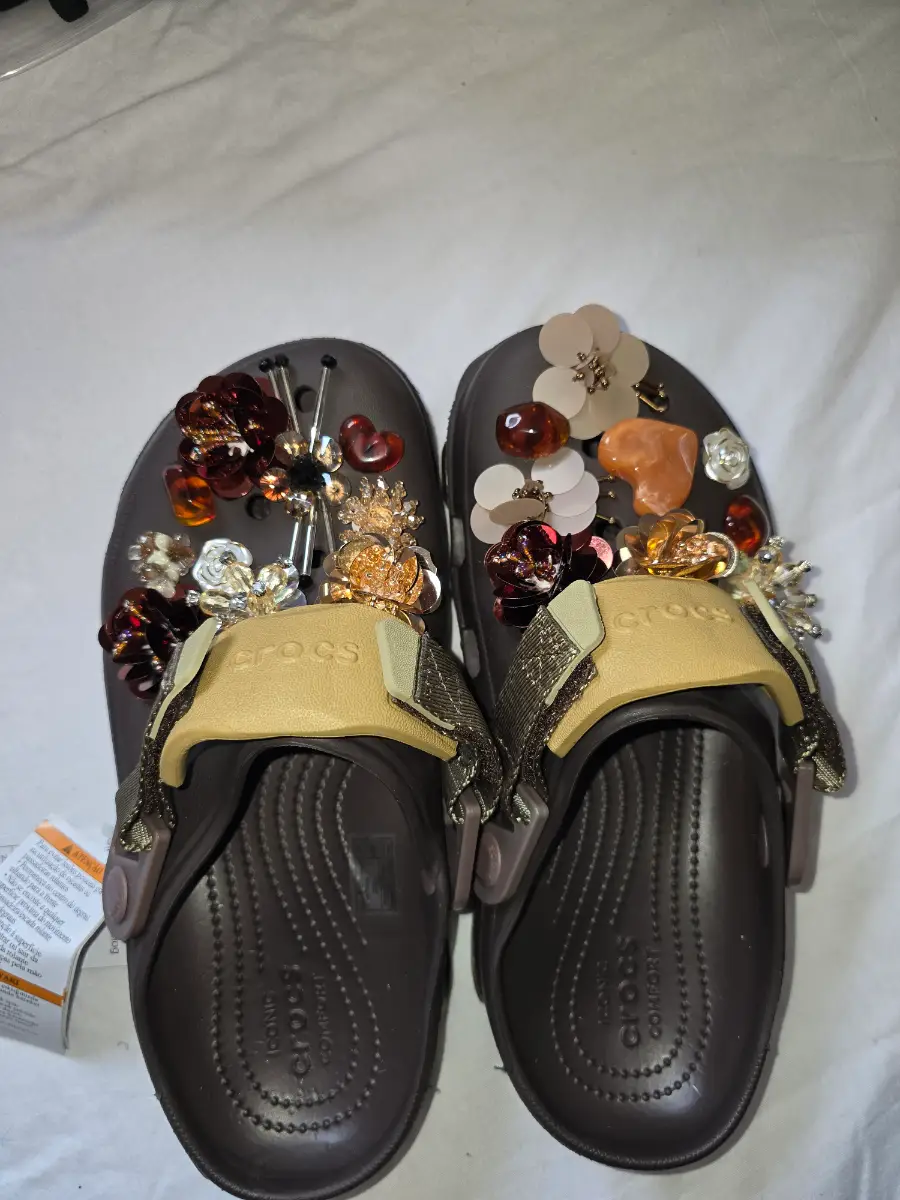 Customised crocs