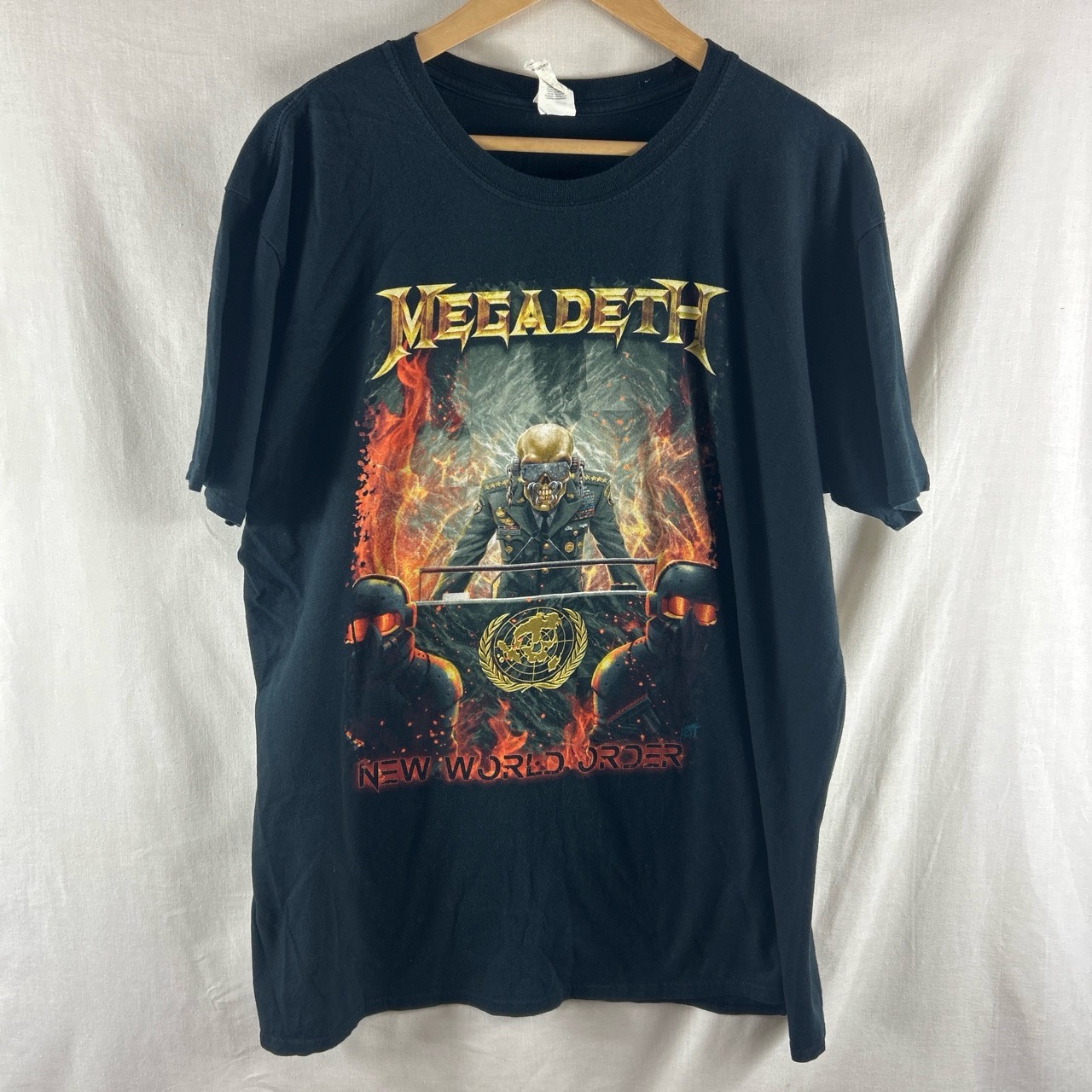 Megadeth New World Order T Shirt XL Size Extra Large Band Tee Short Sleeved