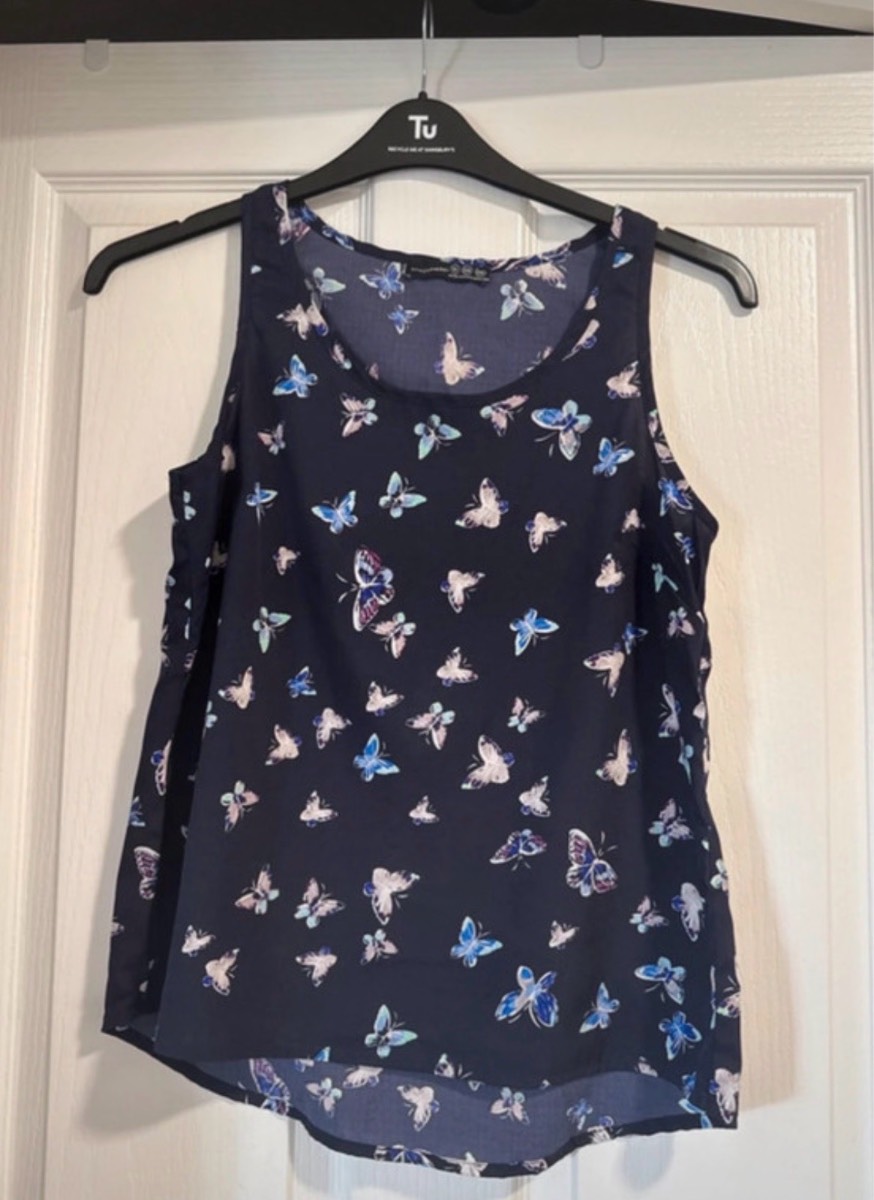 Atmosphere butterfly print navy top size 10