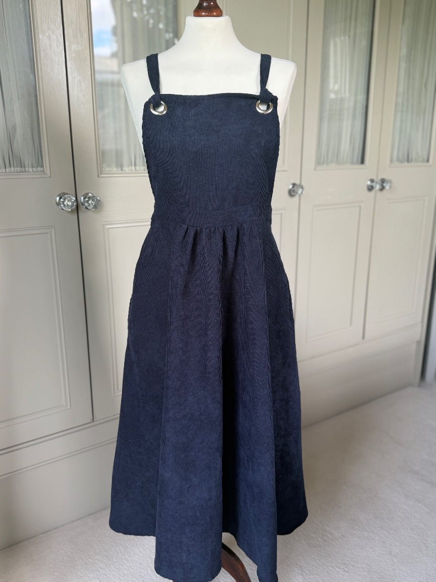 Fabulous Navy Pinafore Dress With Pockets - Size 14