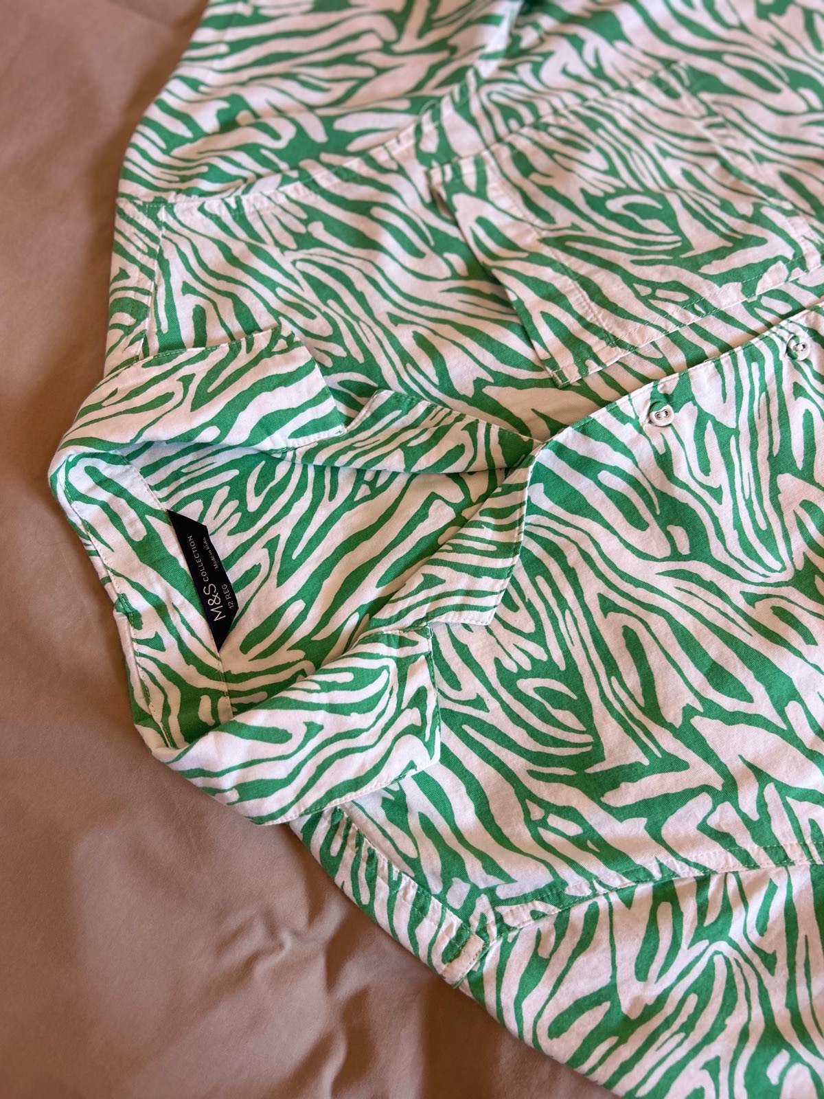 M&S  Green Zebra Animal Print Short Sleeve Shirt Top Size 14