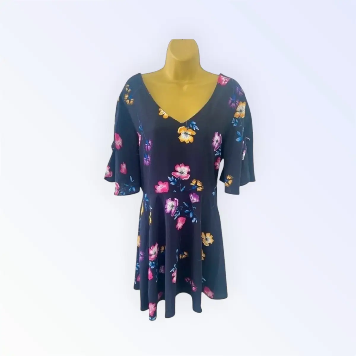 💙🌸 Mango Navy & Pink Floral Fit & Flare Dress – Size M – Feminine Everyday Style ✨💙