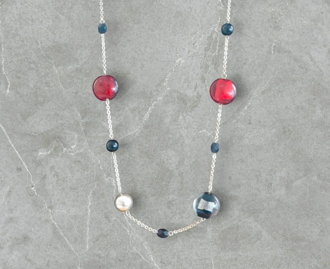 ❤️🖤 Vintage 1980s Faux Silver Chain Necklace | Red, Black & Silver Beads | 60cm