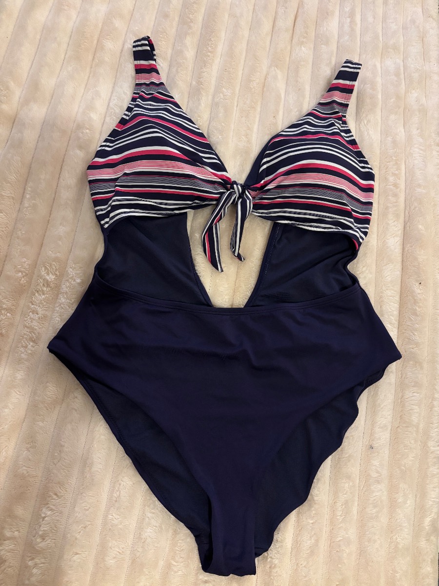 Dorina swimsuit size 16