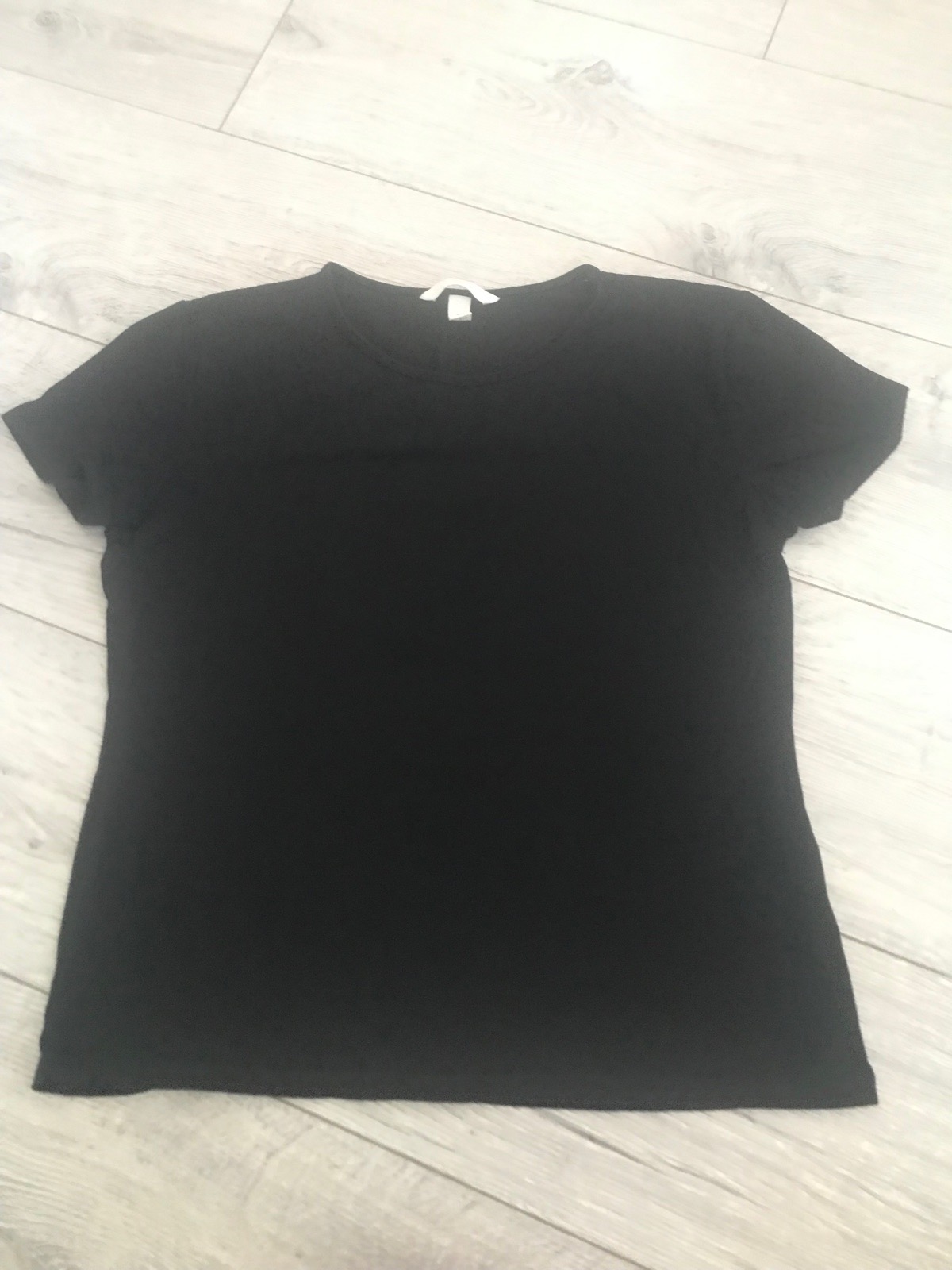Womens black H&M tshirt