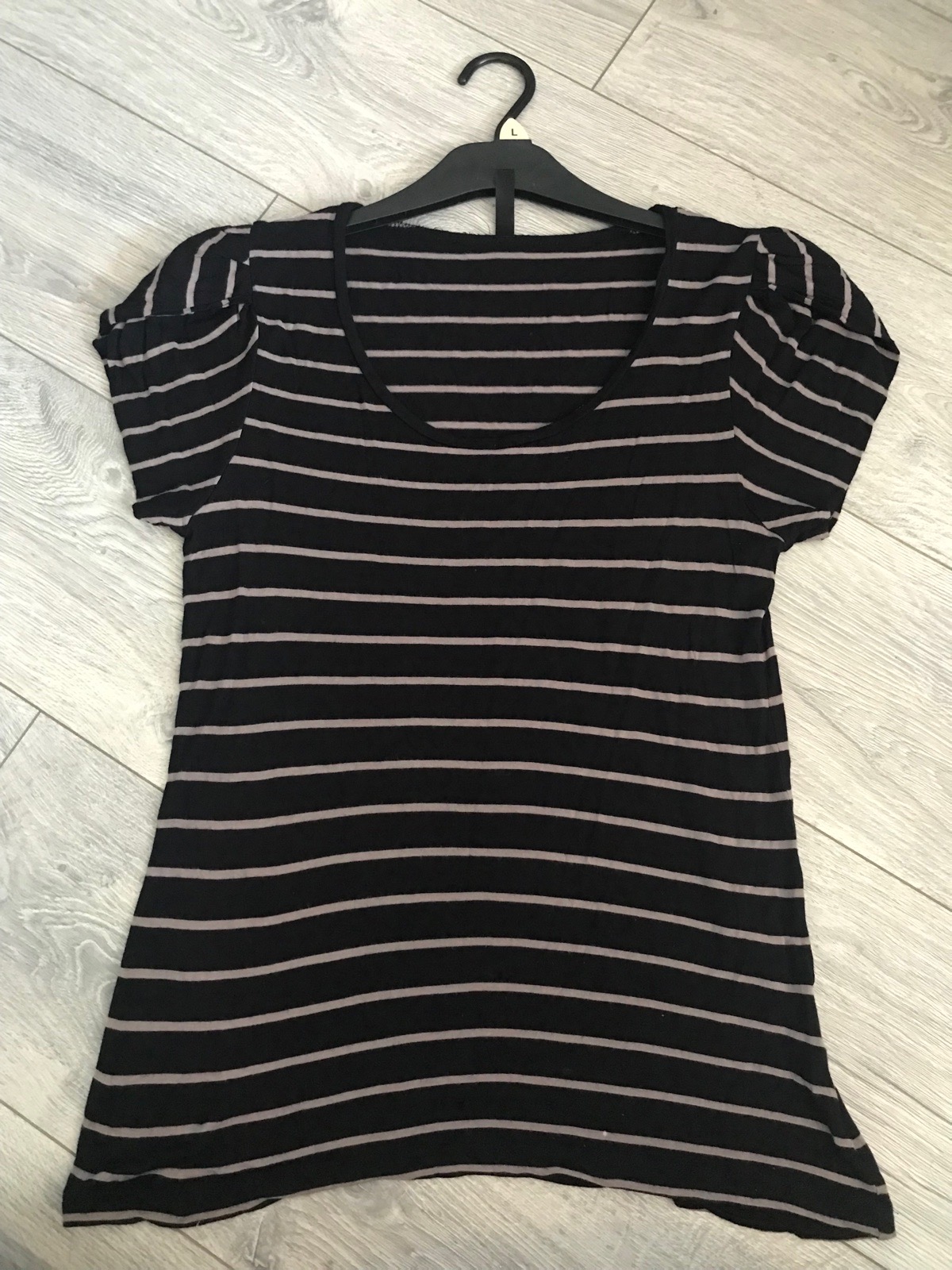 Womens black striped miss shop tshirt with built in shoulder pads