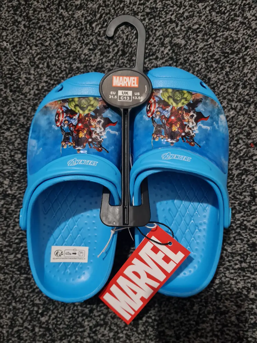 Brand new Marvel boys clogg