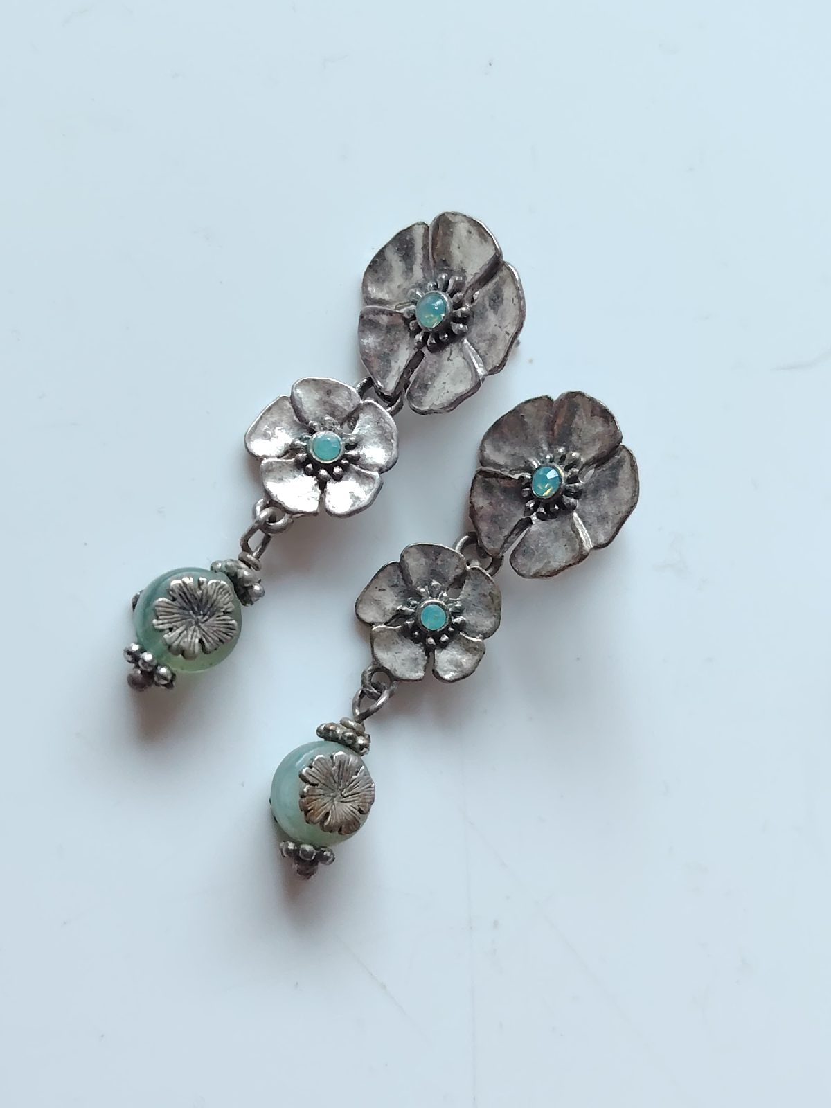 Pilgrim danish design drop dangle silver tone flower earrings boho layering
