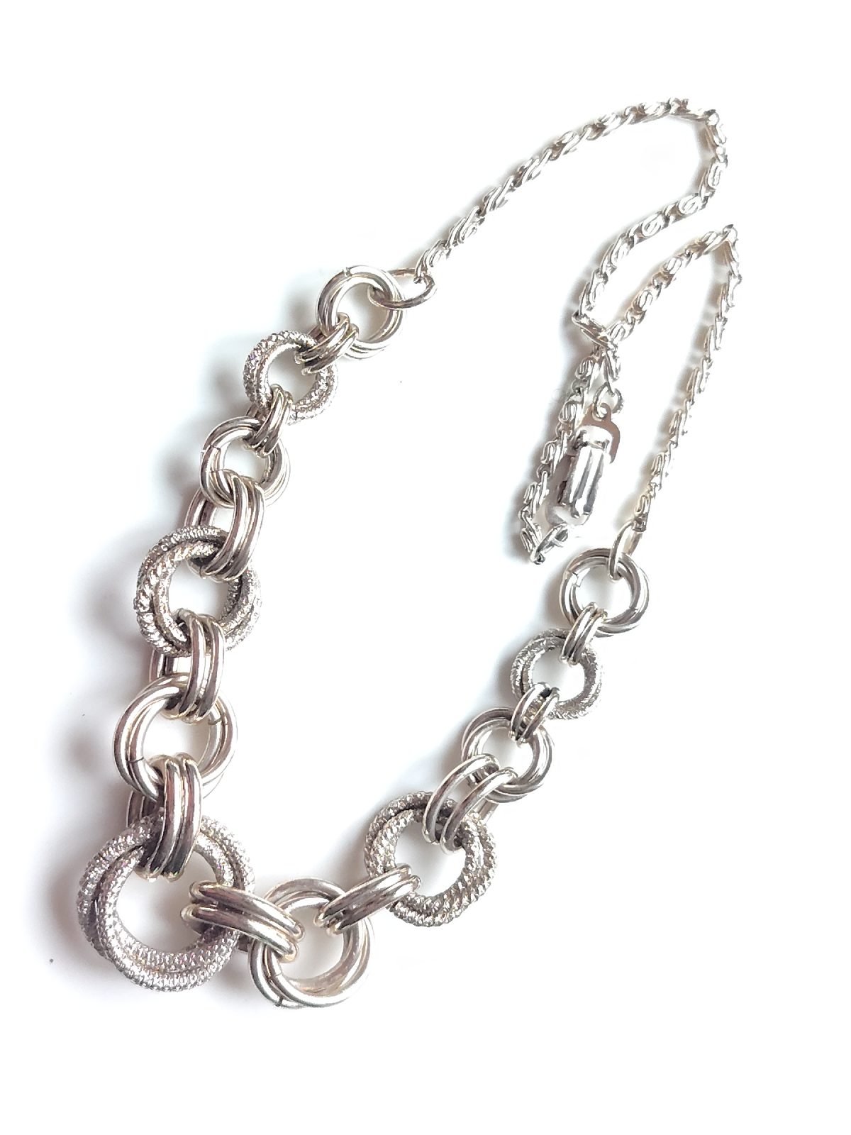 Silver tone lightweight metal chain link necklace