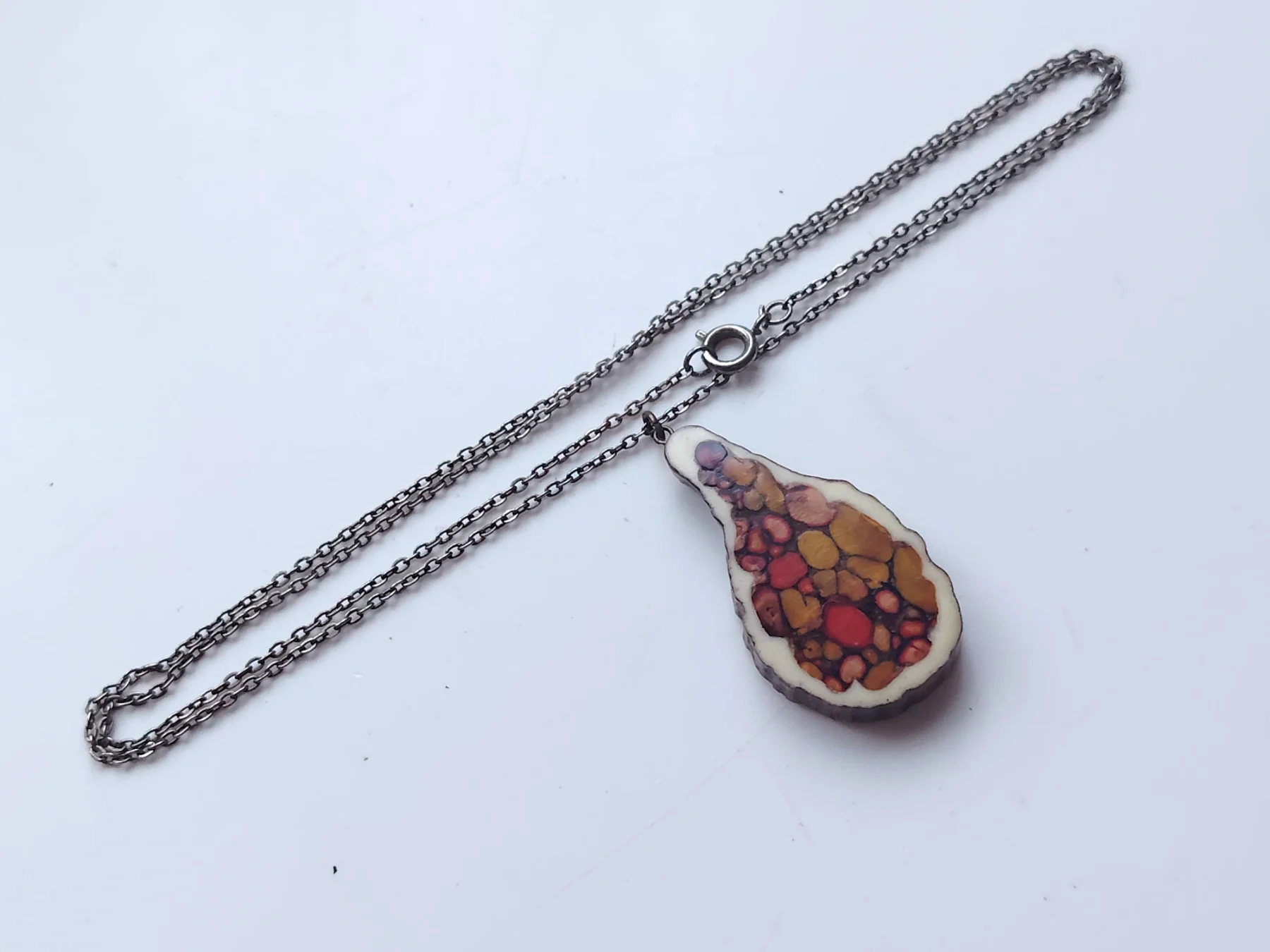Silver tone chain necklace retro multicoloured heather pendant necklace