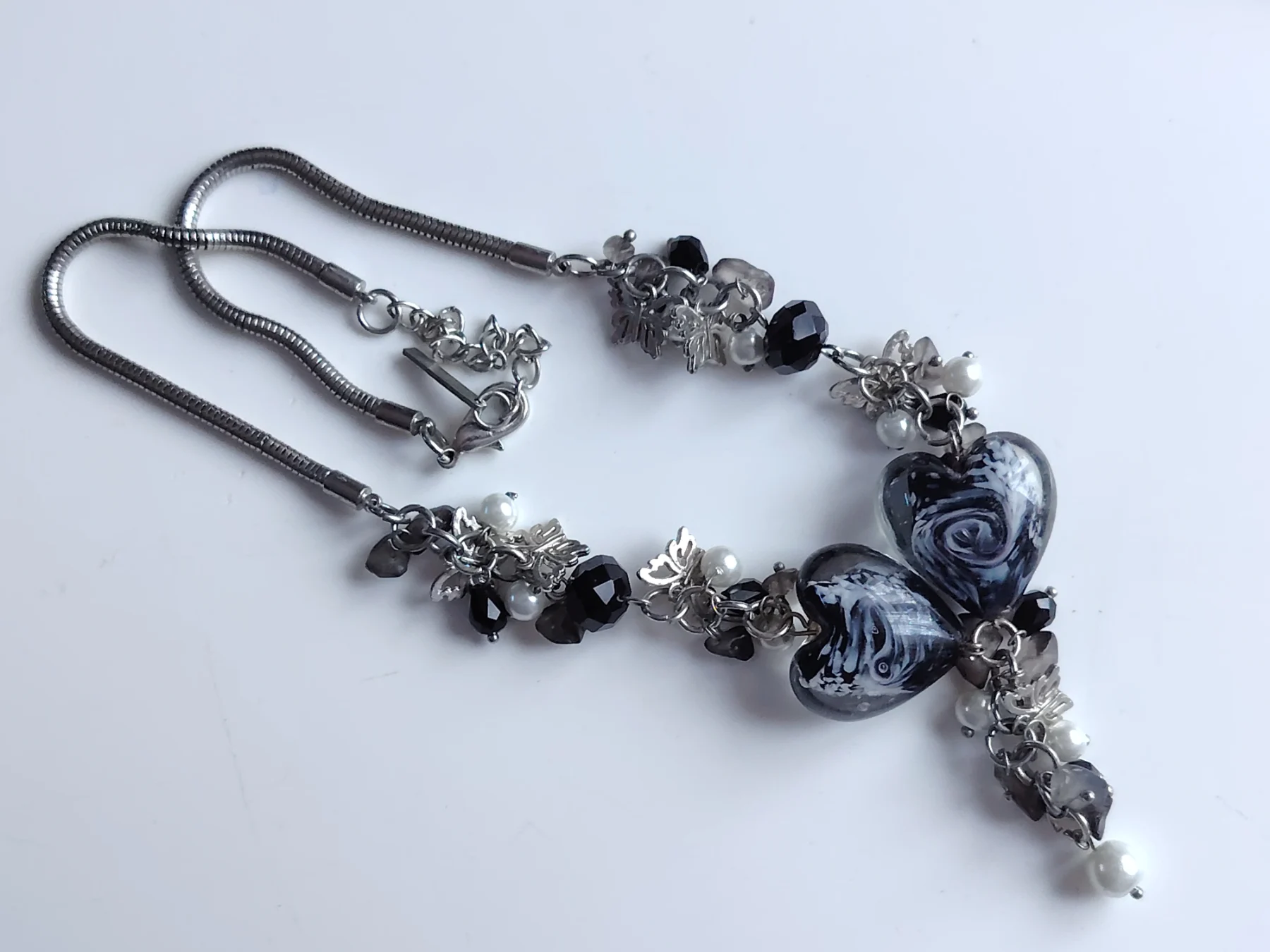 Jewellery silver black tone glass bead heart y drop necklace