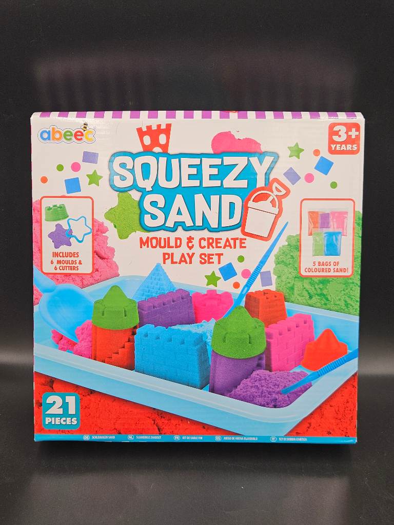 squeezy play sand