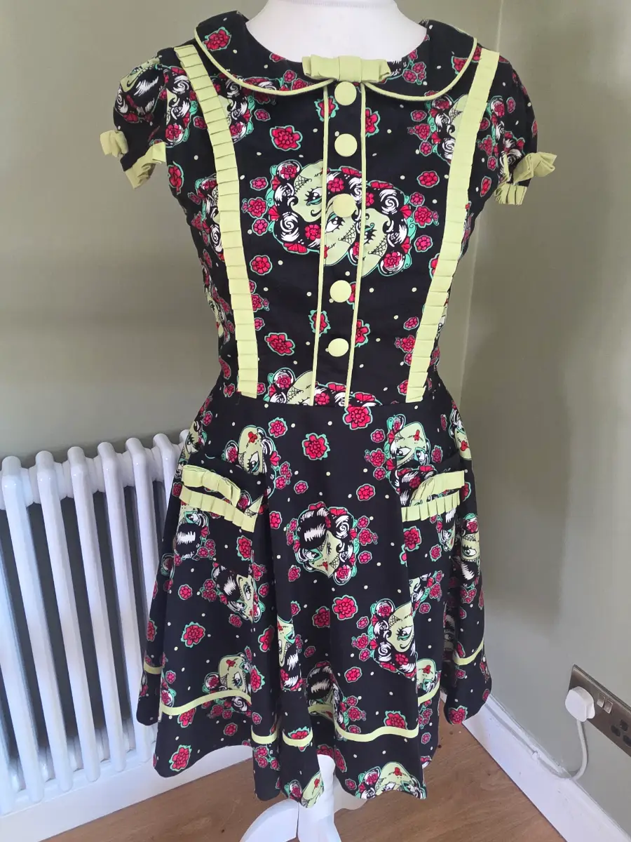 Jawbreaker hillnilly zombie dress-Size S